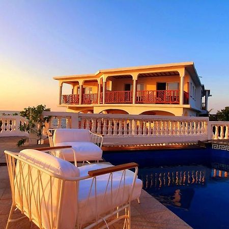 Al Camar Lodge Ndzaouze Екстериор снимка